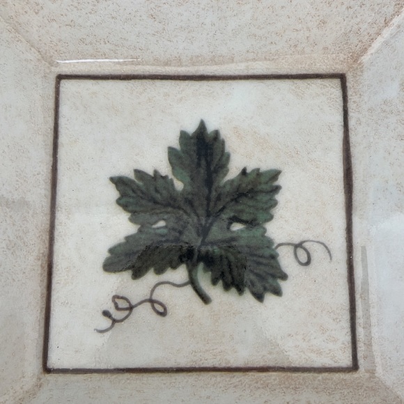 Williams-Sonoma Square Leaf Italian Pasta Bowls - Set of 2 - Picture 7 of 11